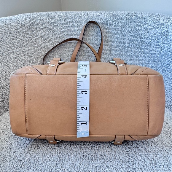 Coach Gallery Tan Leather Tote Bag – Style F11524 - Picture 11 of 16